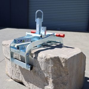 Probst TSZ-UNI mechanical block grab for lifting and handling concrete blocks