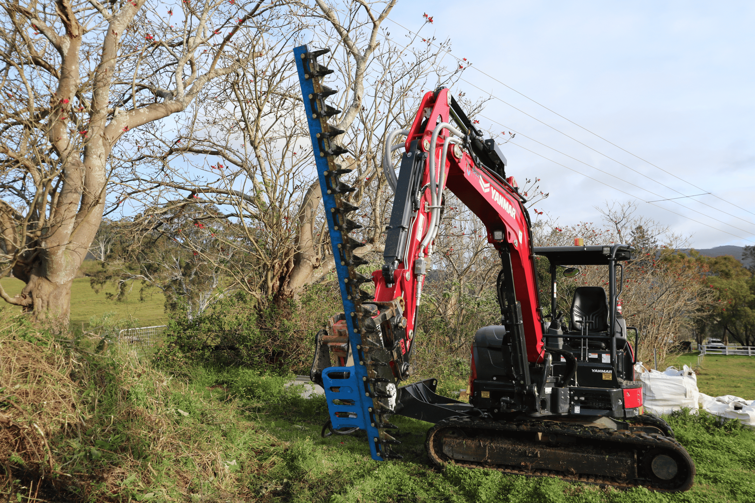 Slanetrac HC180 Cutter Bar for Excavators mounted on a Yanmar VIO55 Excavator.