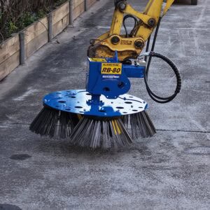 Slanetrac Hydraulic Brush for Excavators